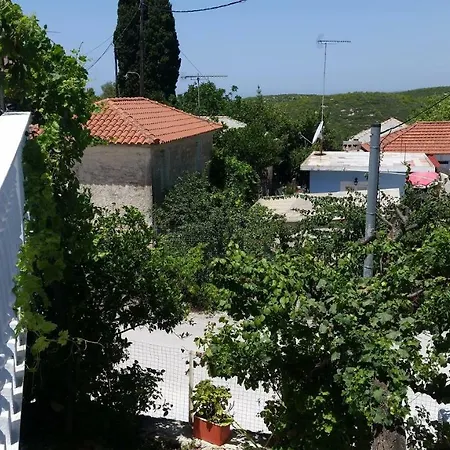 The Blue House 펜션 Agalás